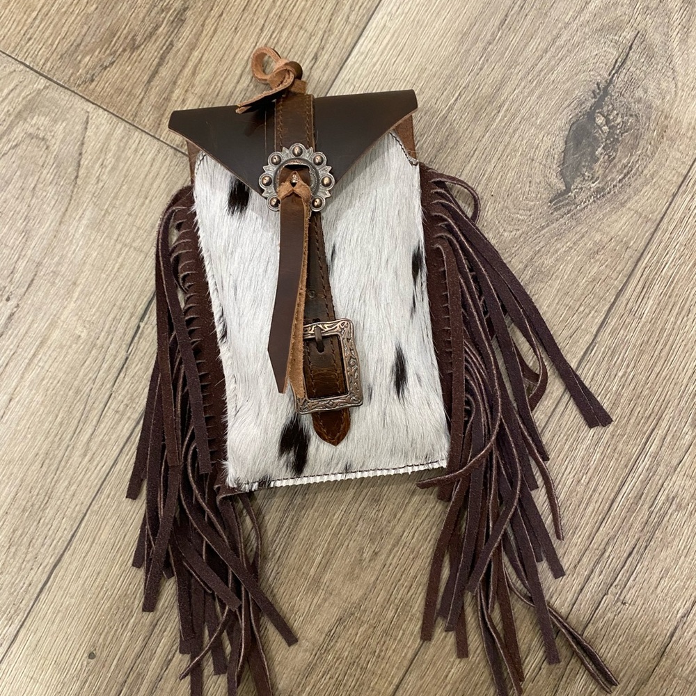 New Fringed Leather Cowhide off billet saddle pouch